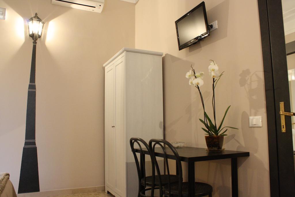 Bed and Breakfast Le Sorelle Lumiere Rom Zimmer foto