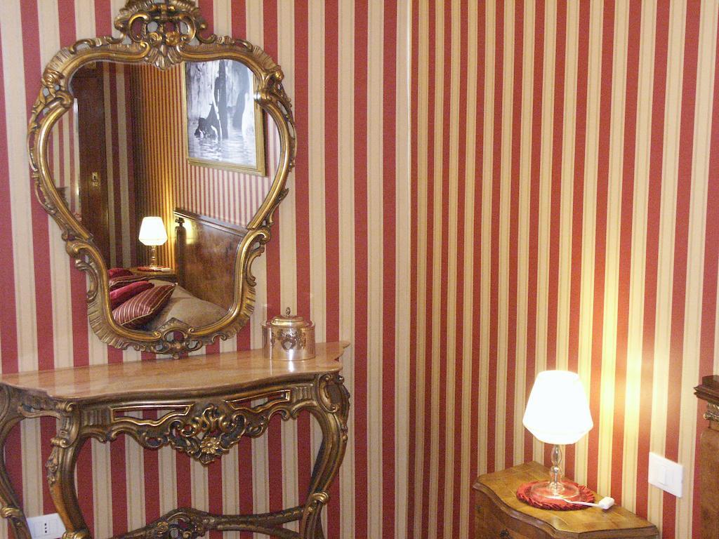 Bed and Breakfast Le Sorelle Lumiere Rom Zimmer foto